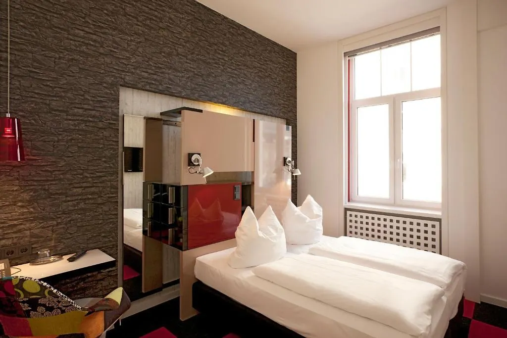 Hotel Cristall - Frankfurt City Frankfurt am Main